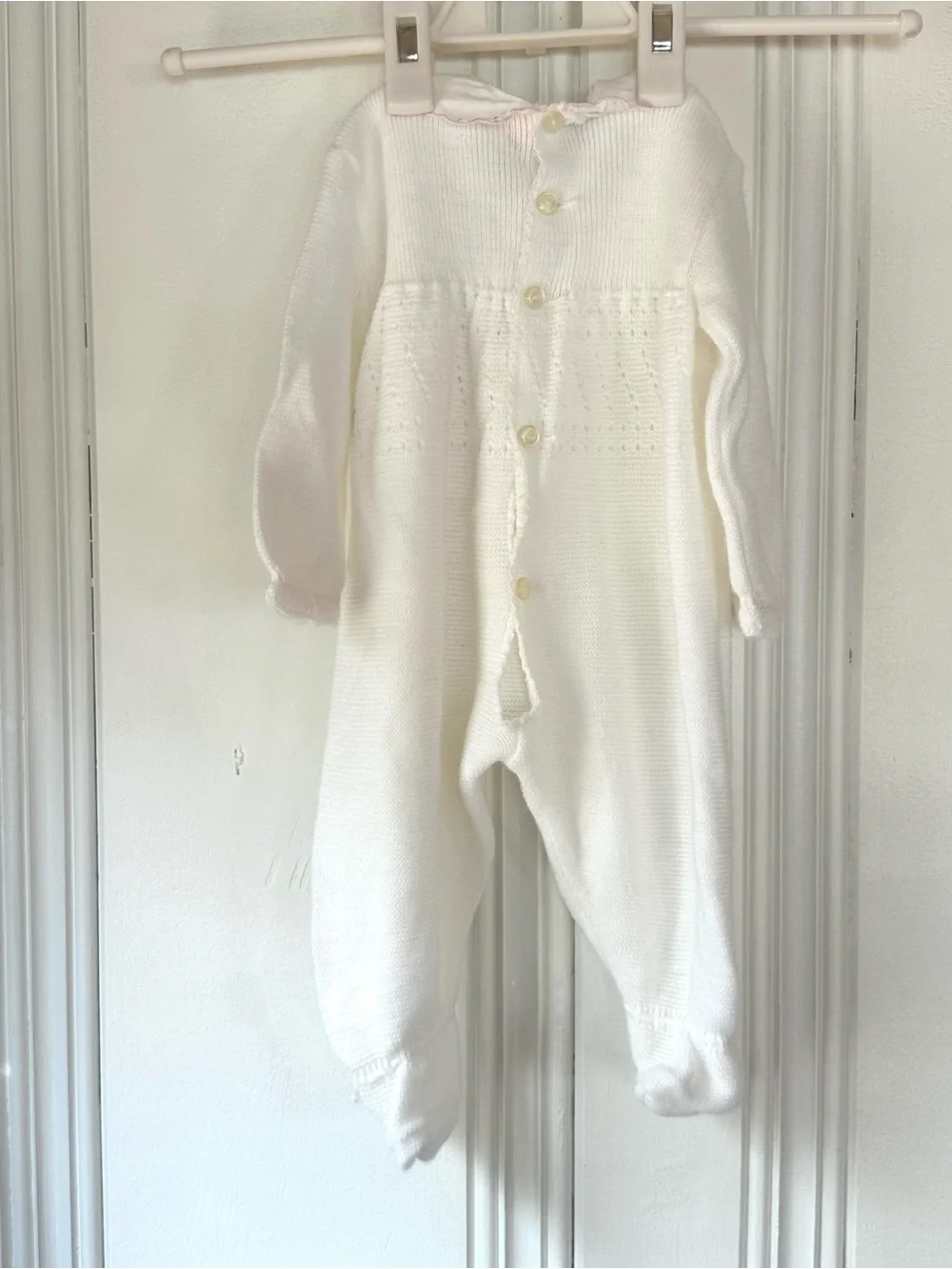 Renzo Vintage Classic White Knit Footed One-Piece with Pink Duck Collar Trim